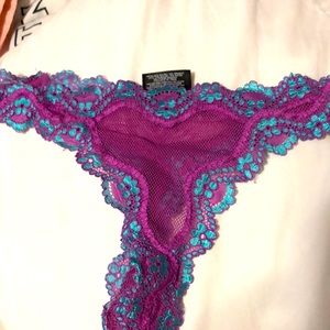 Ladies thong size large